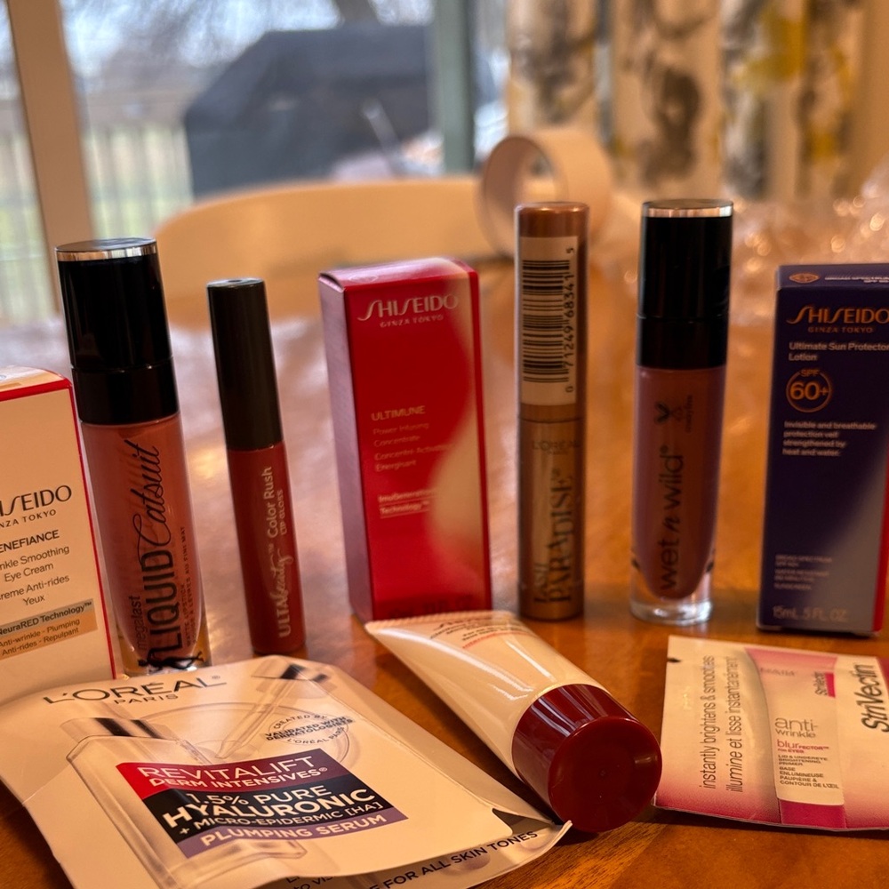 10 pieces make up - Picture 3 of 5